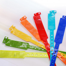 Brazalete RFID PVC Suave 1 solo uso Brazalete RFID PVC Suave 1 solo uso